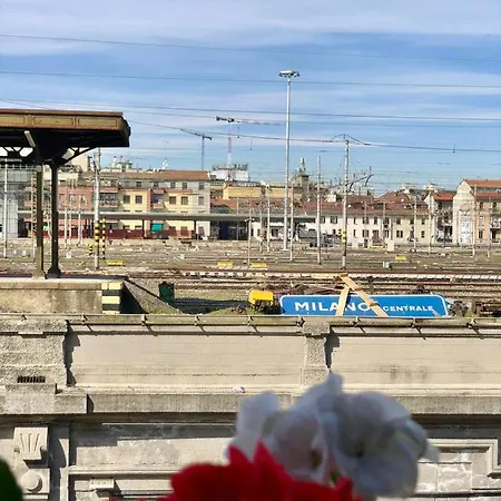 Apartment Aporti 24 *