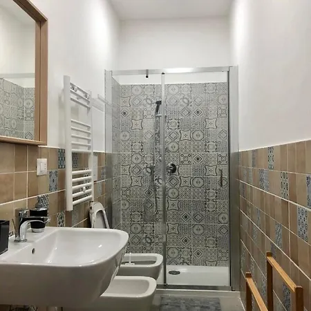 Aporti 24 Apartment *